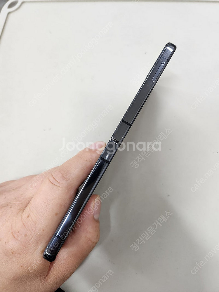갤럭시Z플립4 256GB 블랙 수원 인근 전지역 무료배...--4