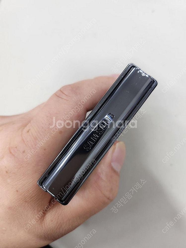 갤럭시Z플립4 256GB 블랙 수원 인근 전지역 무료배...--5