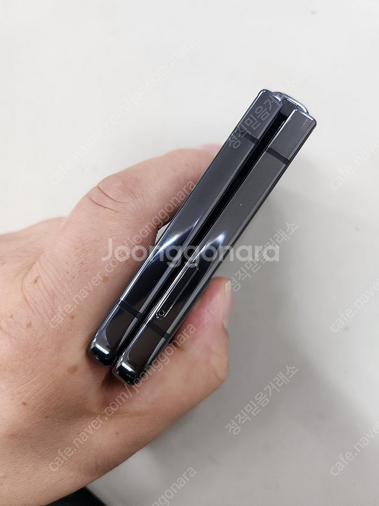 갤럭시Z플립4 256GB 블랙 수원 인근 전지역 무료배...--6