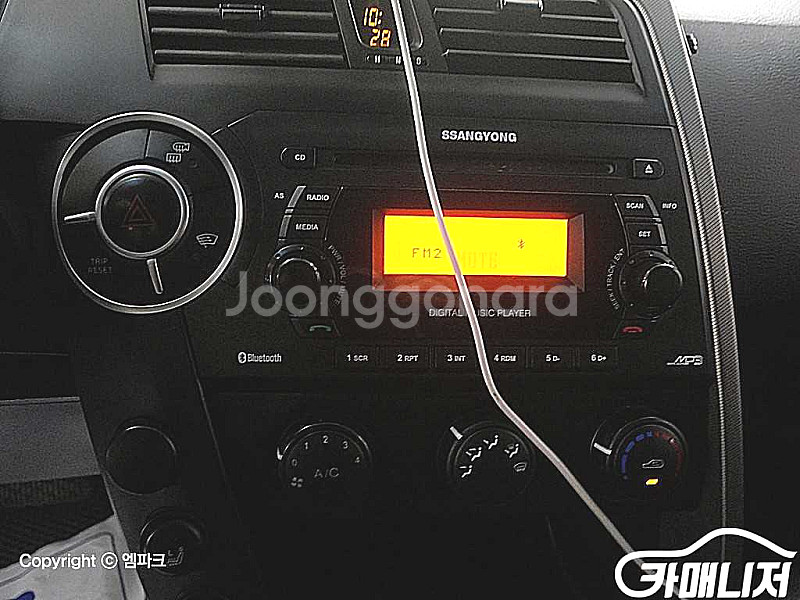 KG모빌리티(쌍용) 코란도스포츠 디젤 2WD CX5 중...--3