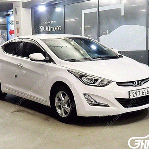 중고차 할부 더 뉴 아반떼 1.6 GDI 스마트 기본형 2015 년식 흰색 현금 중고차