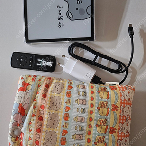 오닉스 페이지 이북리더기 리모컨 충전기 케이스