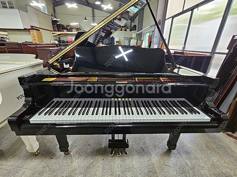 야마하그랜드피아노 G-3--0