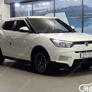 수원중고차 티볼리 가솔린 2WD 1.6 VX 2016 년식 흰색 수원 중고차