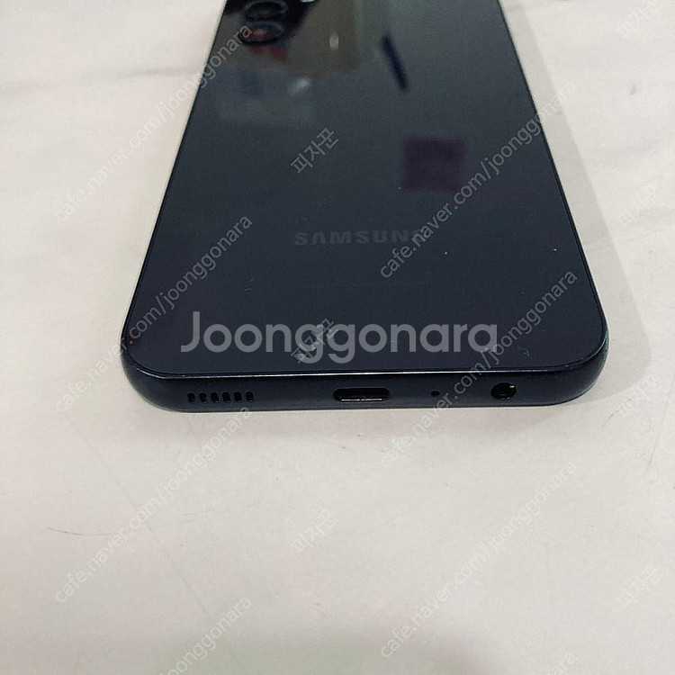 갤럭시 A24 블랙 128기가 매우깔끔한기기 7만5천원 판매합니다!--2