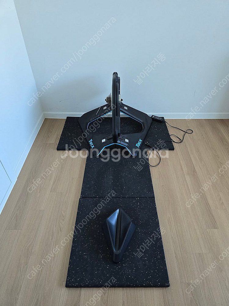 탁스 네오 Tacx Neo 2T 스마트 로라 트레이너 ...--1