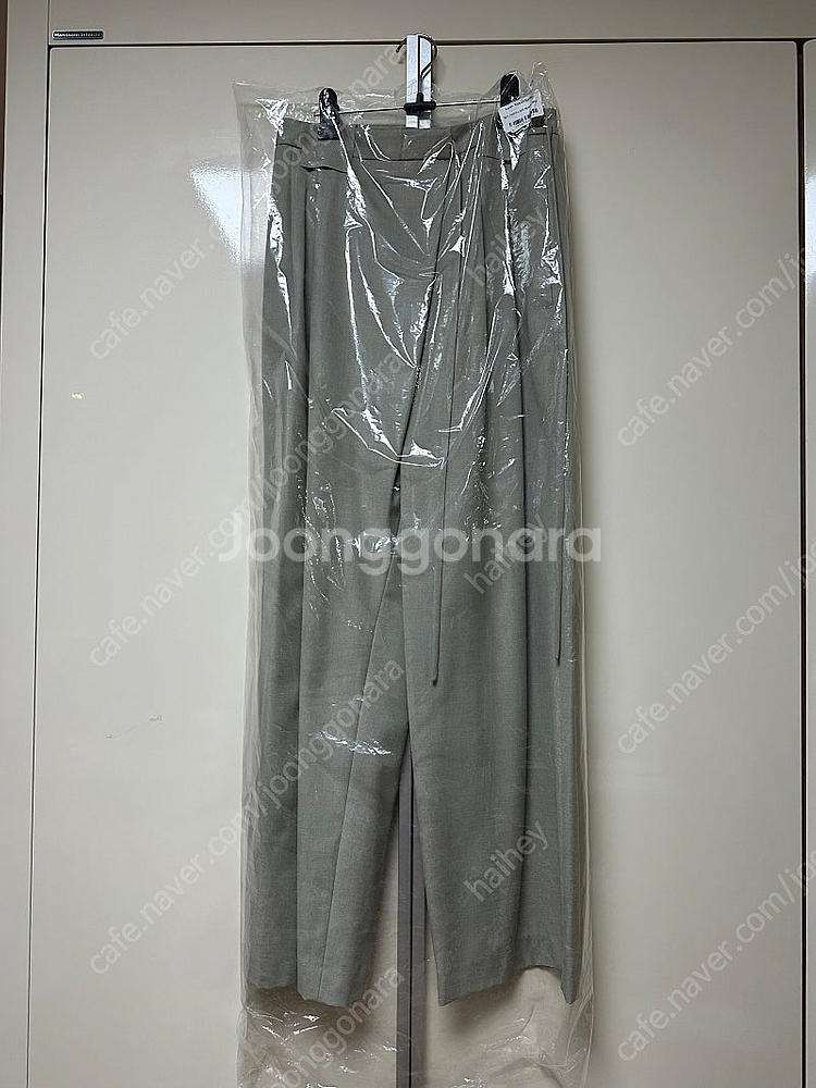 엘로주 카렌 리본 슬랙스 카키베이지 (새상품)--1