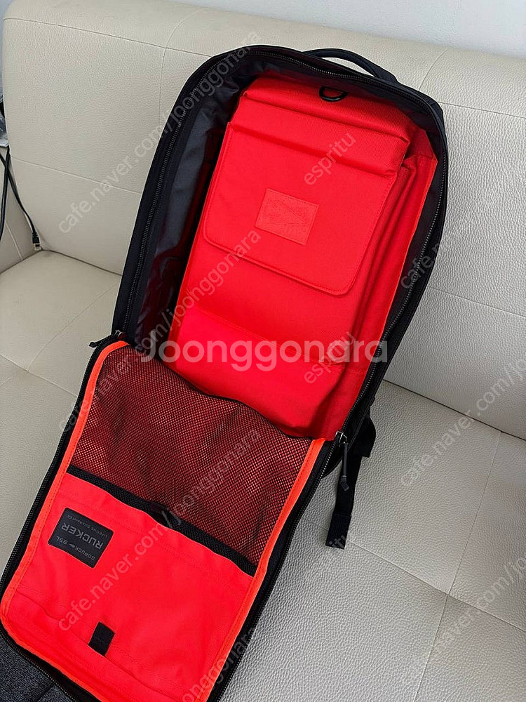 Goruck Rucker 4.0 (25L) 판매합니다....--1