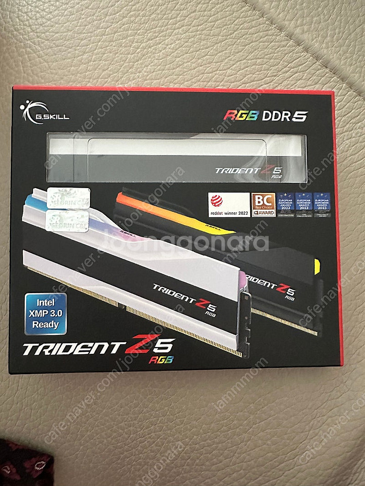 G.SKILL DDR5-6400 CL32 TRIDENT...--0