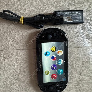 소니sony psp 비타2세대 게임기 팝니다