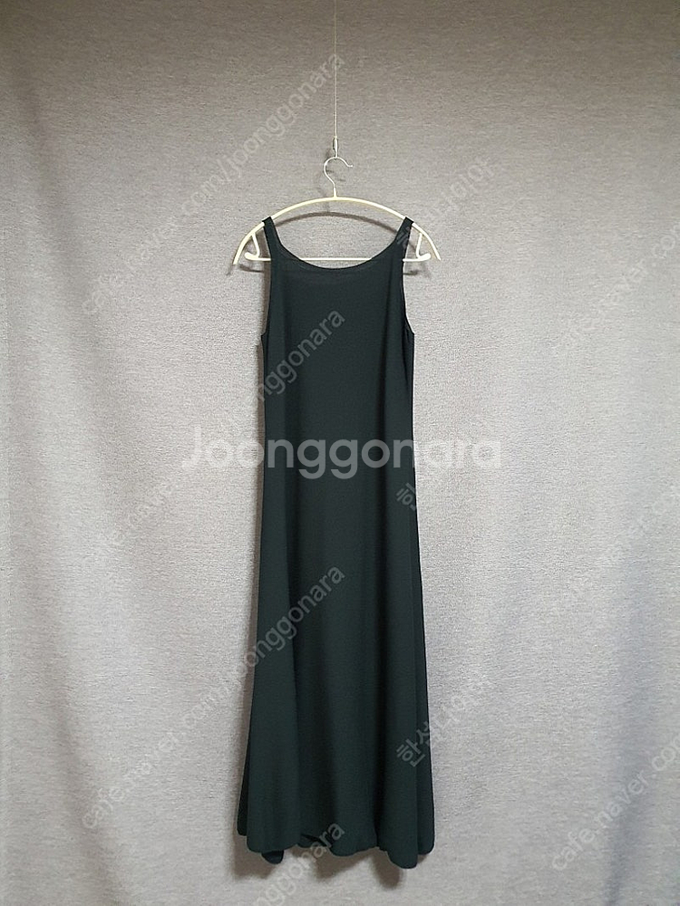 한섬 더캐시미어 24SS 슬리브리스 니트 드레스 S 사이즈 원피스 테이퍼드 팬츠 니트 스커트 자켓 코트--1