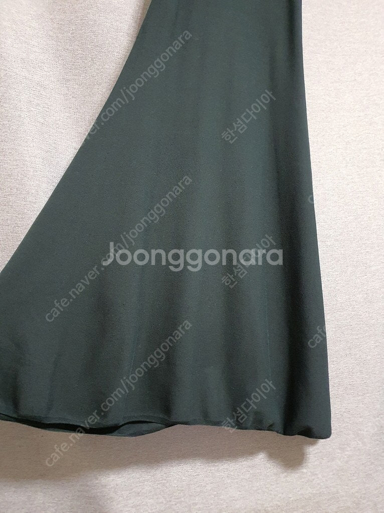 한섬 더캐시미어 24SS 슬리브리스 니트 드레스 S 사이즈 원피스 테이퍼드 팬츠 니트 스커트 자켓 코트--8