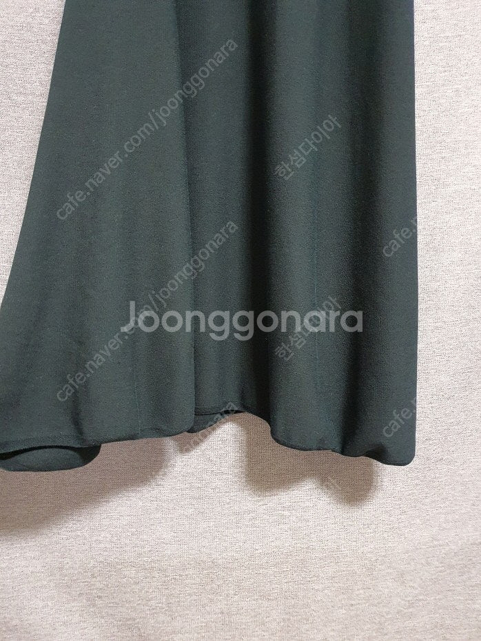 한섬 더캐시미어 24SS 슬리브리스 니트 드레스 S 사이즈 원피스 테이퍼드 팬츠 니트 스커트 자켓 코트--9