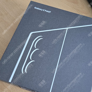 갤럭시 Z폴드7 1TB 제트블랙 자급제 미개봉 판매합니다 (램16GB)