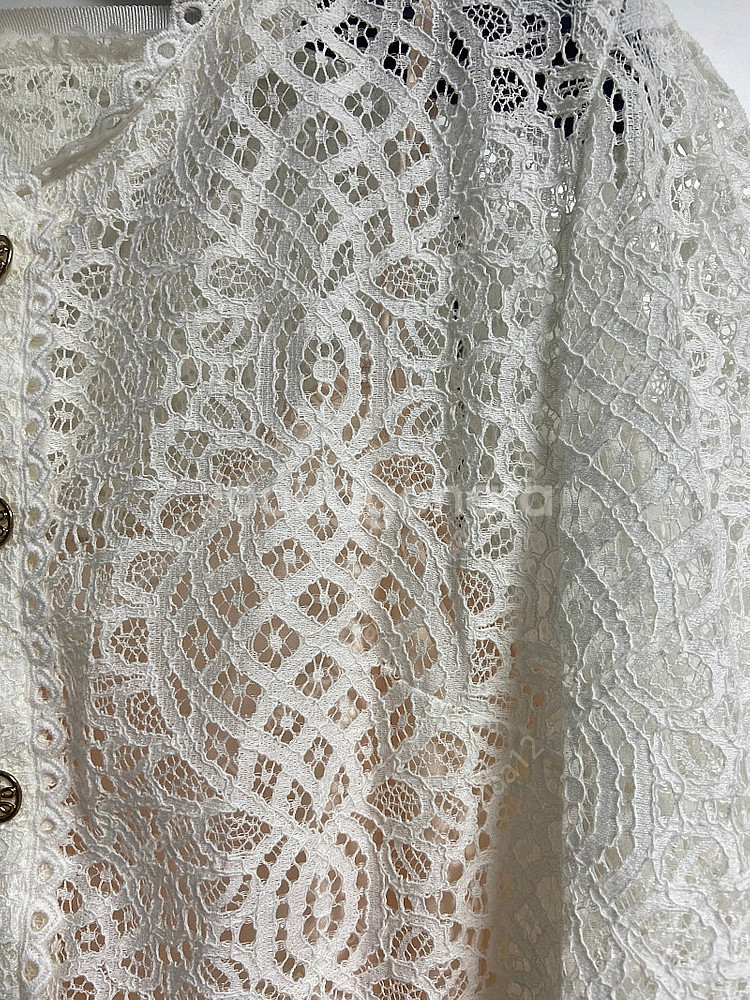 지컷 레이스 블라우스--3