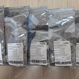 SuperFlower LEADEX VII 화이트 튜닝 슬리빙 케이블 세트 팝니다