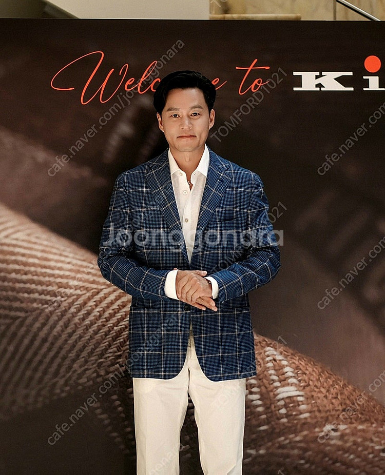 (새상품,강추)KITON 키톤 끝판왕 수트 정장--6