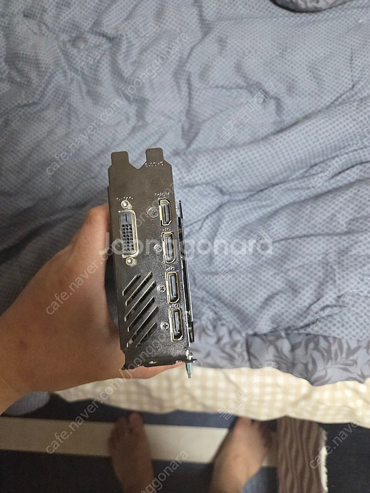 기가바이트 지포스 GTX 1070 8g 윈드포스 팝니다--1