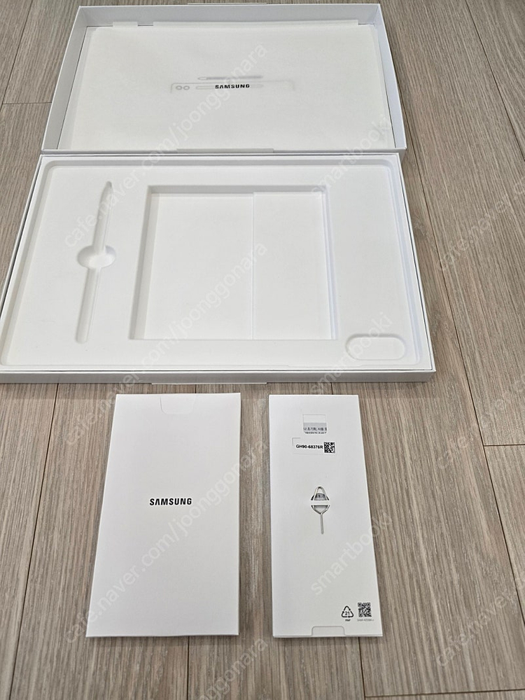 갤럭시 탭 S9 FE+ 5G 구성품 포함 빈박스 이미지