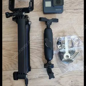 고프로 HERO5 블랙 액션캠 판매합니다.