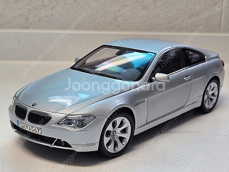 1/18 1:18 교쇼 딜러버전 BMW E63 6시리즈...--0