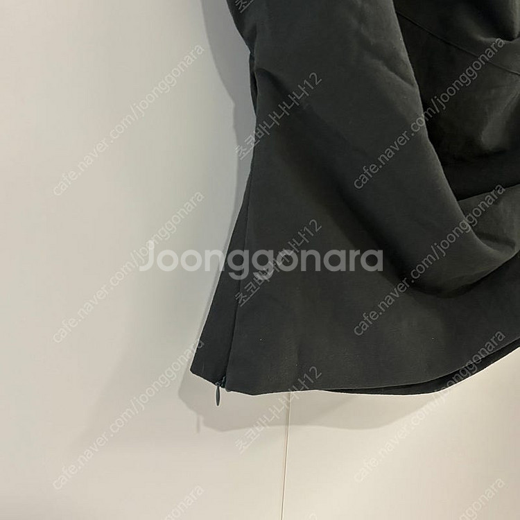 르메르 원 숄더 탑--4