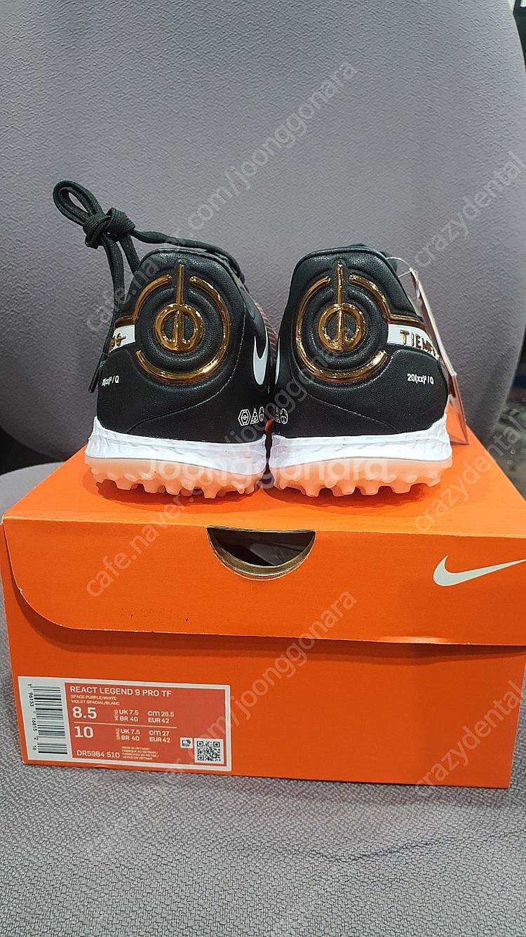 나이키 티엠포 리액트 레전드 9 프로 TF 풋살화 판매합니다.--1