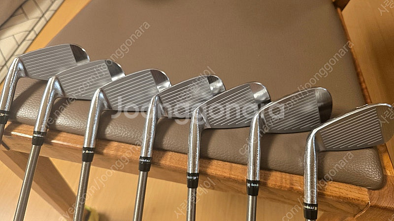 이토보리 트럼프아이언 4-p 7아이언 팝니다.(정품) 가격인하---4