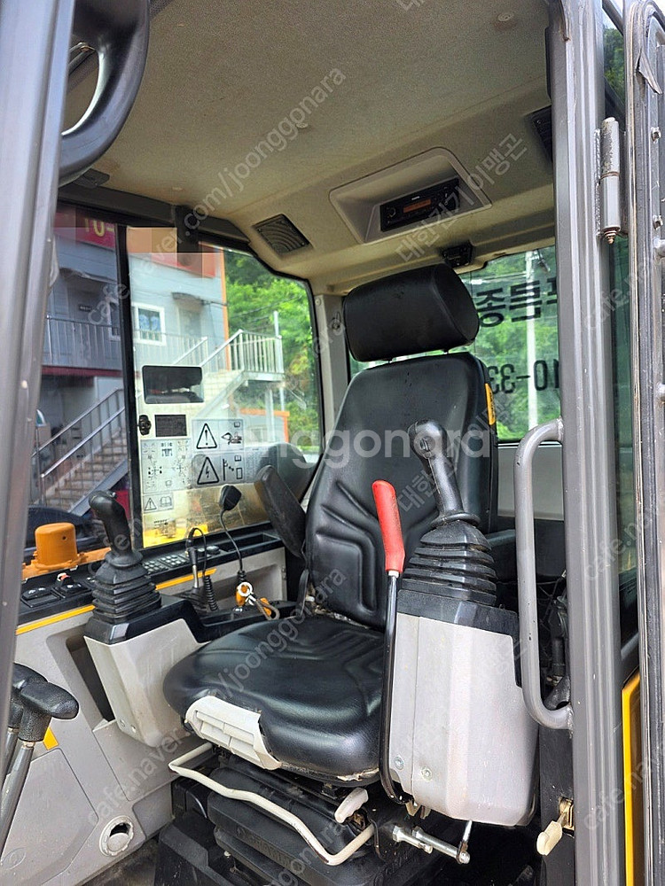 중고굴삭기 급매 볼보 EC60E 2017년식 코집 회라...--8