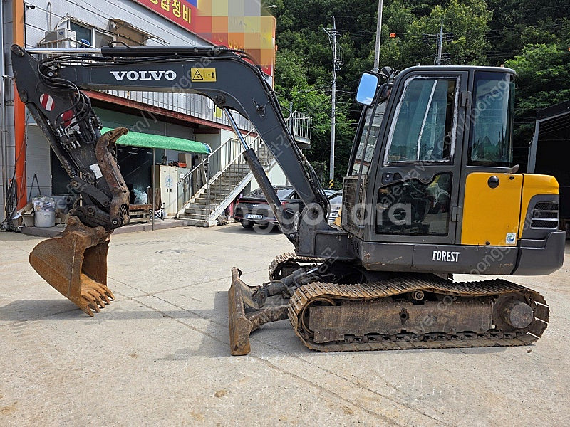 중고굴삭기 볼보 EC55C 2012년식 코끼리집게 장착...--0
