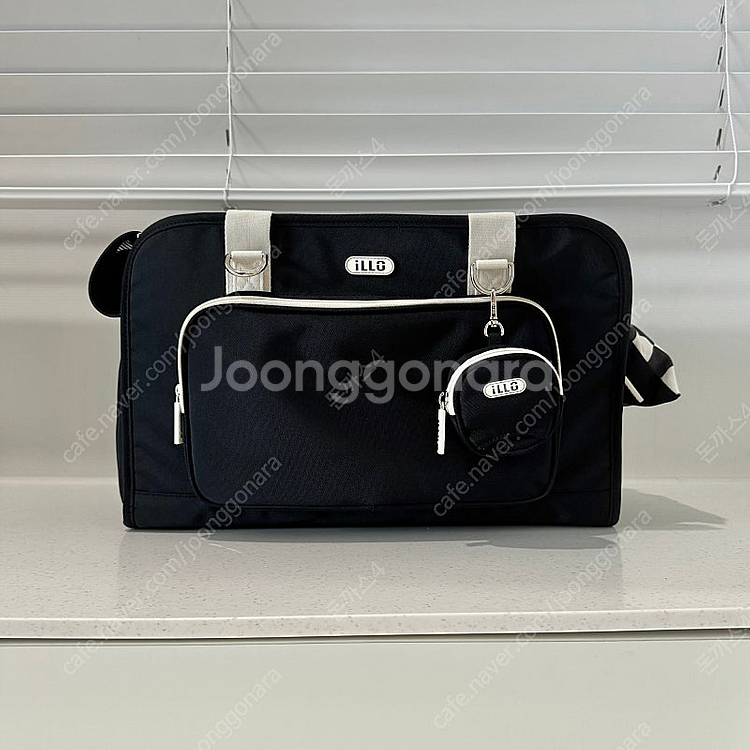 일로 레이백 강아지 이동가방 M 팔아요--0