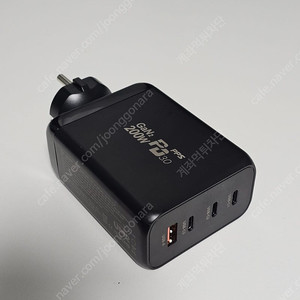 um2 200w pd 4포트 충전기 200pd-gan2