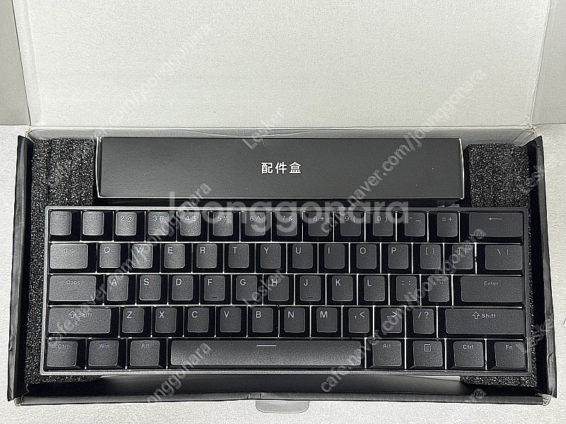 ACE60 pro 8k 자석축 키보드 팝니다.--0