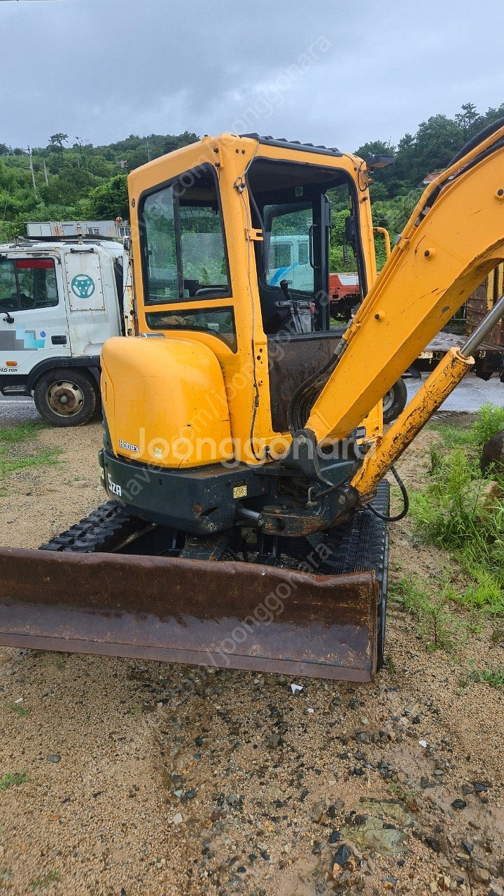 현대 굴삭기 035 고무트랙 35za 20년식--0