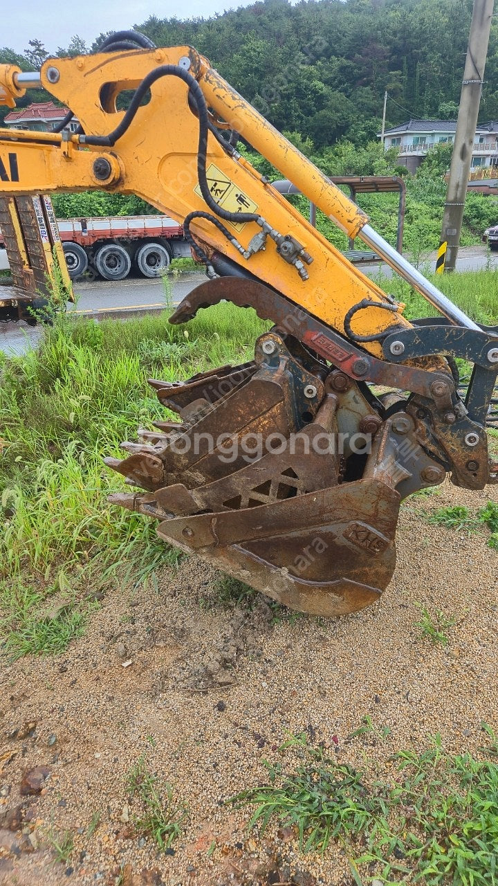 현대 굴삭기 035 고무트랙 35za 20년식--4