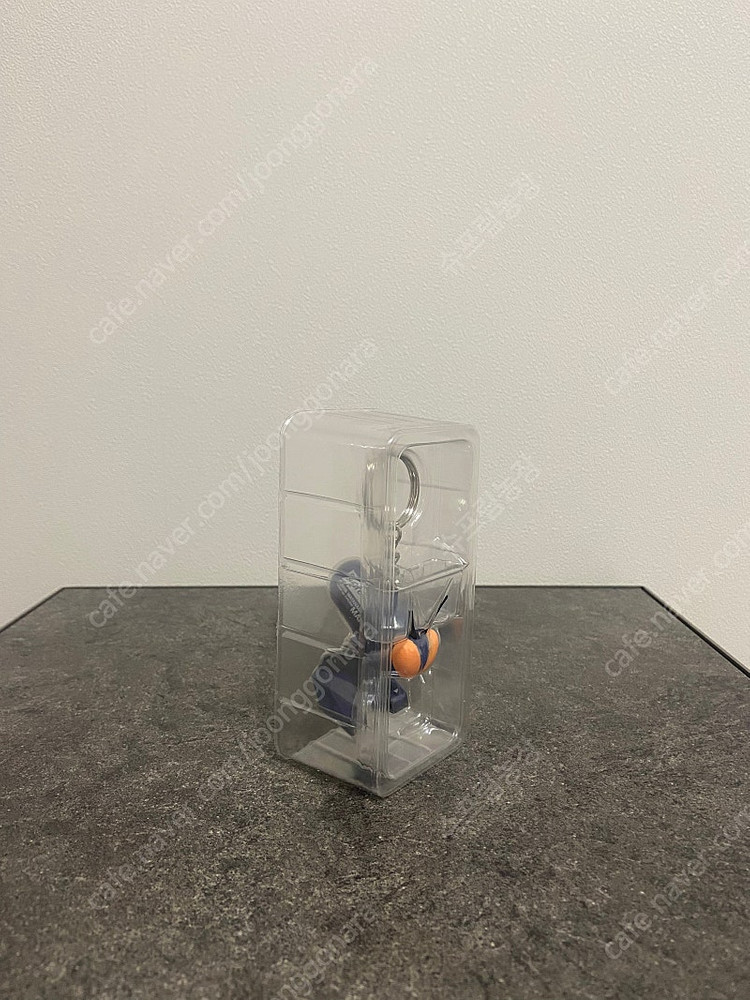 슈프림X꼼데 가르송 준야 와타베 맨 버그 키체인 키링 키홀더 이미지