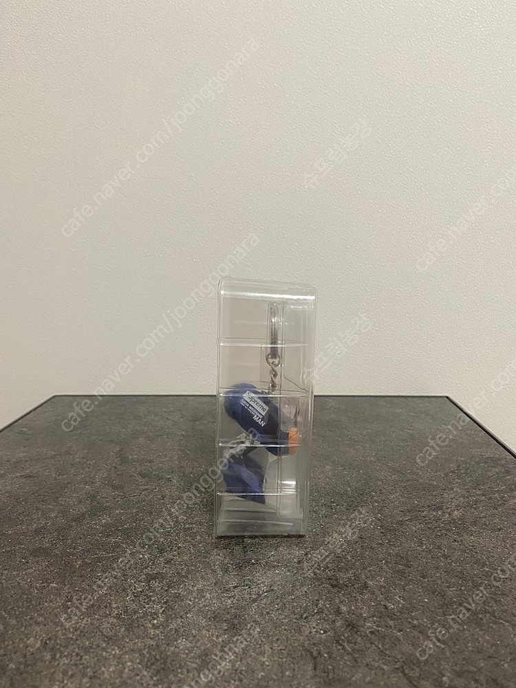 슈프림X꼼데 가르송 준야 와타베 맨 버그 키체인 키링 키홀더 이미지