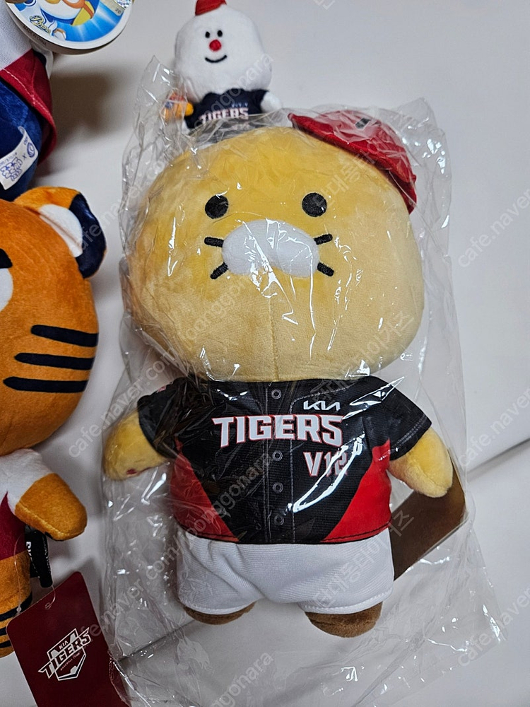 기아타이거즈 인형 일괄판매(6개)--1