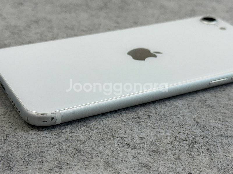 (자급제)아이폰SE2 화이트 128G 카메라 멍없이 선...--7