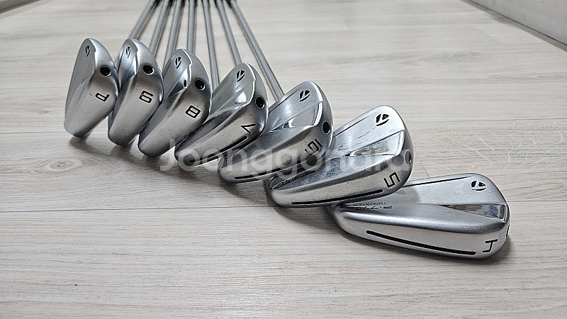 테일러메이드 P770 아이언 세트--0