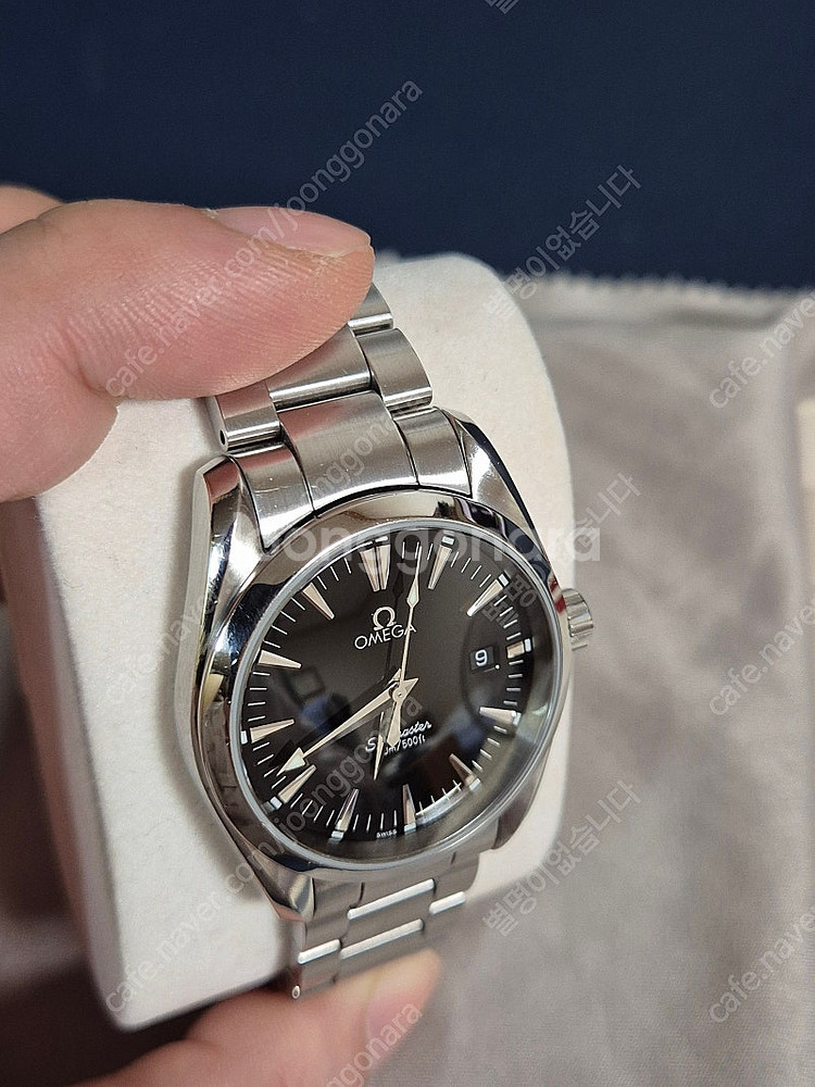 오메가 씨마스터 아쿠아태라 쿼츠 36mm 검판--4