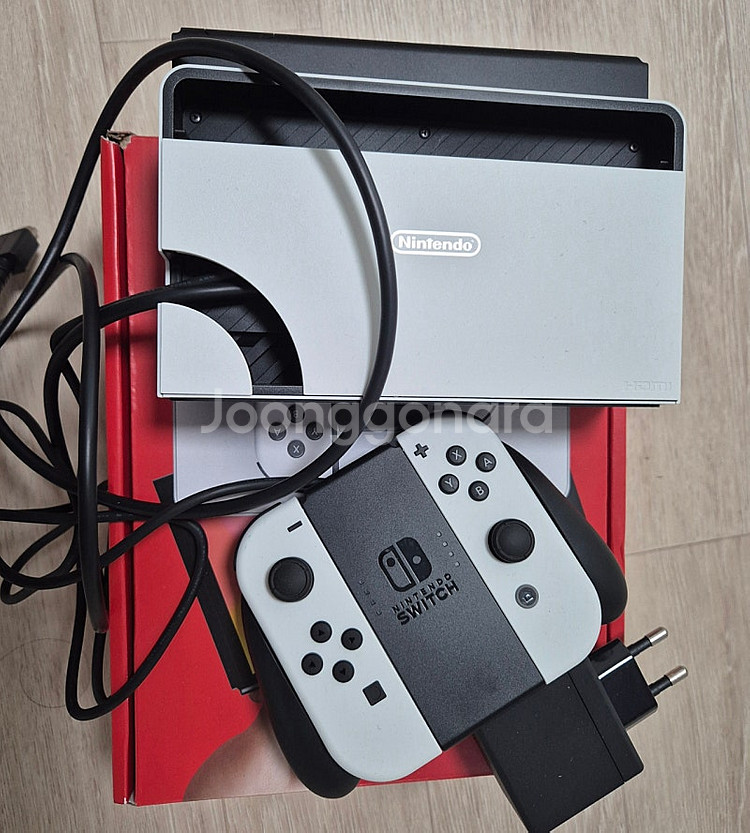 닌텐도 스위치 OLED + 마리오카트 게임팩 (거의새것...--1