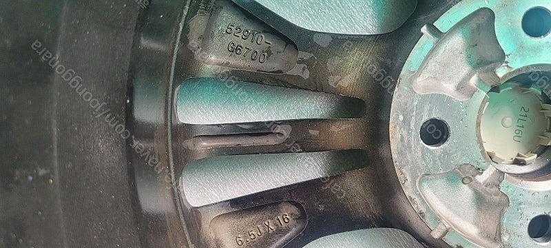 모닝 JA 16인치 순정휠 팝니다.(1개) 이미지