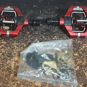 크랭크브라더스 캔디 7 + 클릿