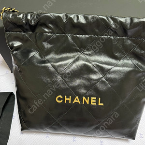 샤넬22백블랙스몰 팔아요