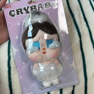 크라이베이비 샤이니 발레 키링 판매합니다.