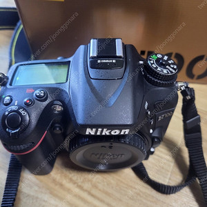 신품급 정품 니콘 D7100