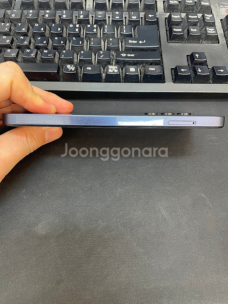 갤럭시A25 블랙 128GB 무잔상 상태좋은 중고17만...--6