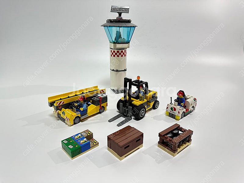 레고 60022, 60020 카고비행기, 트럭--4