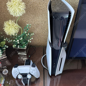 ps5 pro(ps5 프로)+듀얼센스블랙+디스크드라이브+수직거치대+충전거치대+wd 850x 2tb ssd 팝니다~~~~~